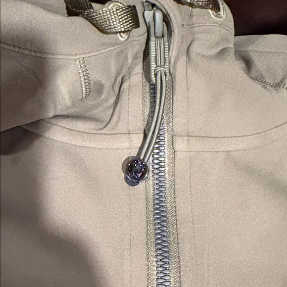 Lululemon Women's Army Green Track Jacket - Picture 2 of 5